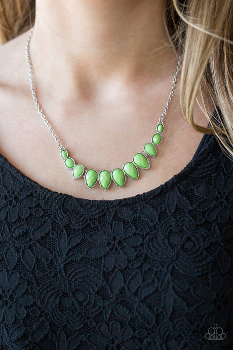 Paparazzi ~ Maui Majesty ~ Green Necklace Set