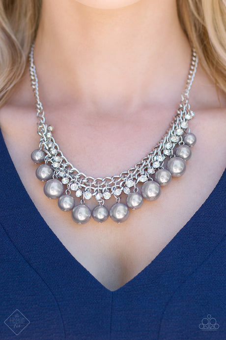 Paparazzi ~ Box Office Bombshell ~ Silver Necklace Set (Fashion Fix Exclusive)