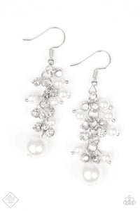 Paparazzi ~ Classy Crescendo ~ White Pearl Earrings (Fashion Fix Exclusive)