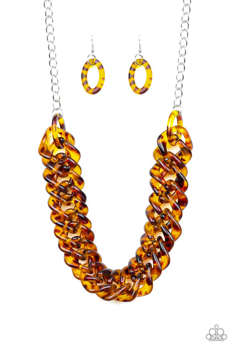 Paparazzi - Comin In HAUTE - Brown Acrylic Necklace Set (Life of the Party Exclusive)