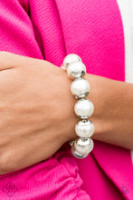 Load image into Gallery viewer, Paparazzi ~ Fiercely 5th Avenue ~ Fashion Fix Complete Trend Blend ~ White Pearl Necklace Set