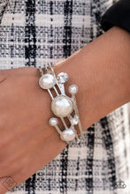 Load image into Gallery viewer, Paparazzi -Fiercely 5th Avenue - Complete Trend Blend - White Pearl Necklace Set