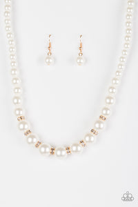 Paparazzi ~ Showtime Shimmer ~ White Pearl Necklace Set (Gold)