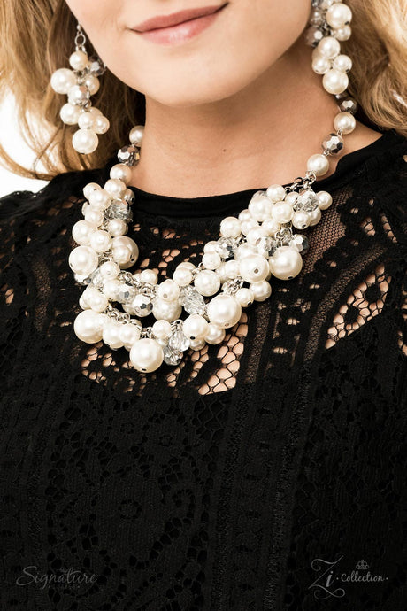 Paparazzi ~ The Lauren ~ Zi Collection Necklace Set