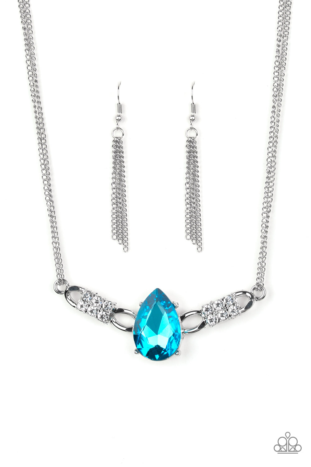 Paparazzi ~ Way To Make An Entrance ~ Blue Necklace Set