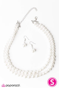 Paparazzi ~ Woman Of The Year ~ White Pearl Necklace Set