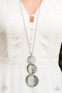 Paparazzi – Sunset Sightings – Fashion Fix Complete Trend Blend ~ Multi Necklace Set